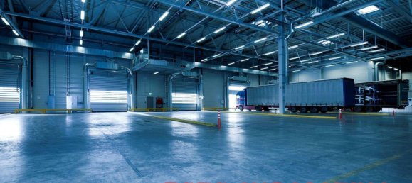 374m² Warehouse in Cesena, Italy No. 93105 12