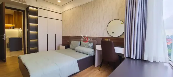 3 bedrooms Apartment in District 1, Vietnam No. 19850 3