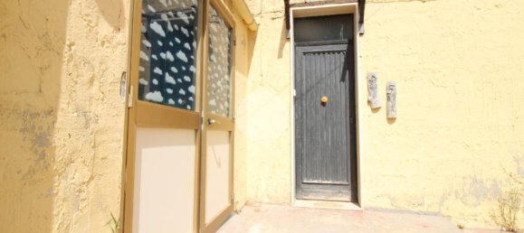2 Schlafzimmer Haus in Trapani, Italy, Nr. 377631 32