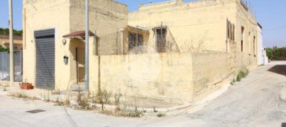 2 Schlafzimmer Haus in Trapani, Italy, Nr. 377631 20