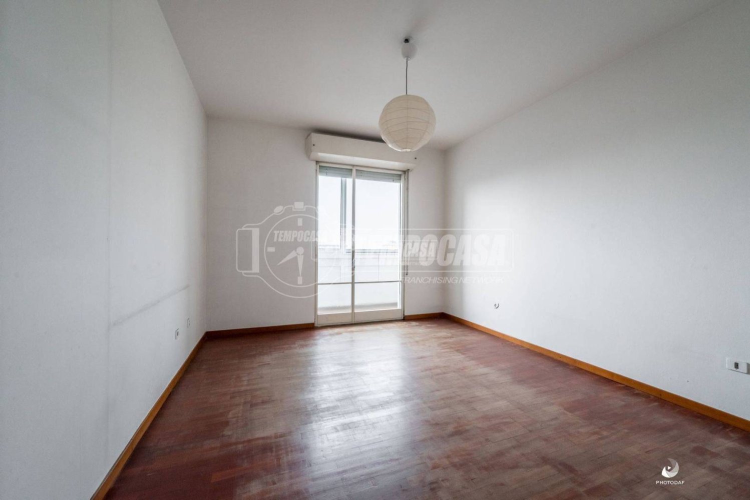 2 غرف نوم شقة في Trezzano sul Naviglio, Italy رقم 165119