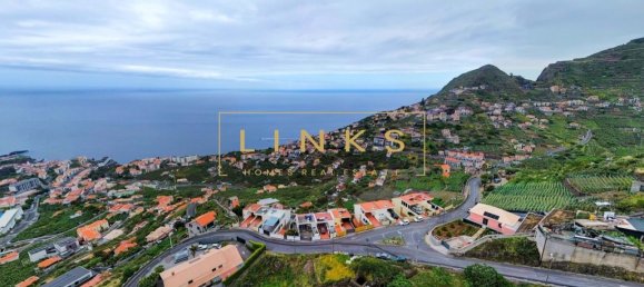 3 bedrooms House in Camara de Lobos, Portugal No. 112906 9