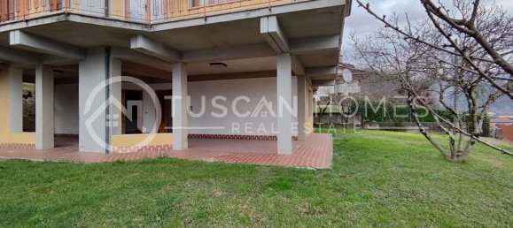 9-salle Villa à Barga, Italy No. 108530 13