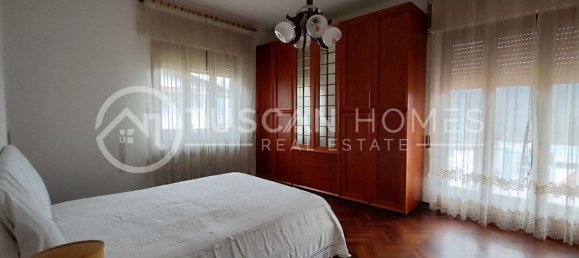 9-salle Villa à Barga, Italy No. 108530 3