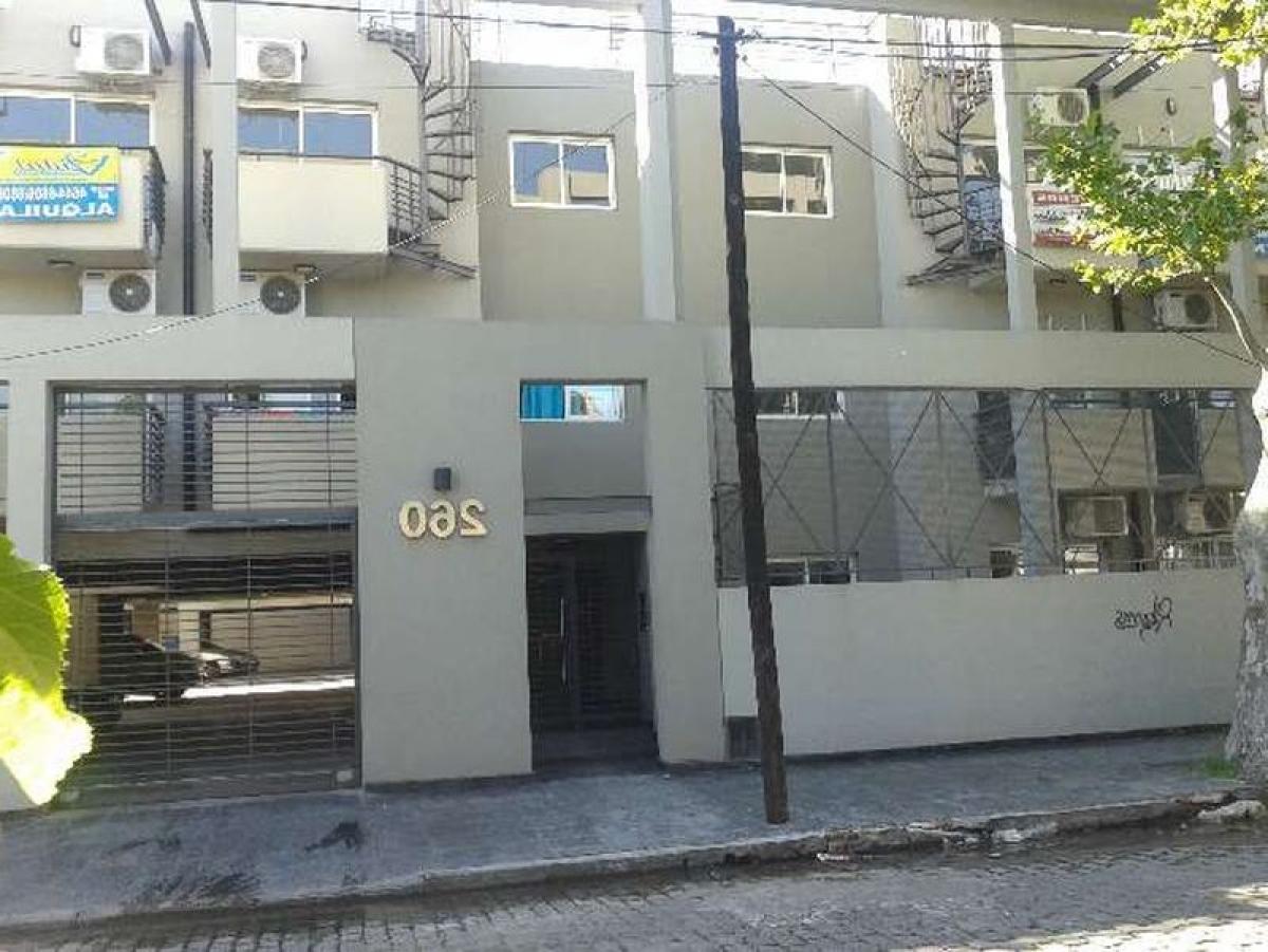  Warehouse in Moron, Argentina No. 30176