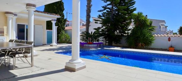 5 bedrooms House in Empuriabrava, Spain No. 82928 50