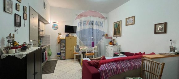 3 rooms Apartment in Rome, Italy No. 57517 8