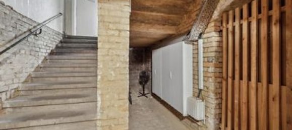 12-salle Bâtiment à Dresden, Germany No. 62317 17