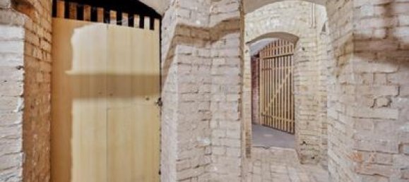 12-salle Bâtiment à Dresden, Germany No. 62317 16