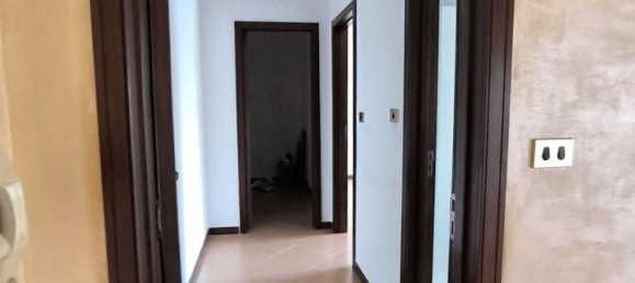 2-Zimmer Wohnung in Trani, Italy, Nr. 184301 22