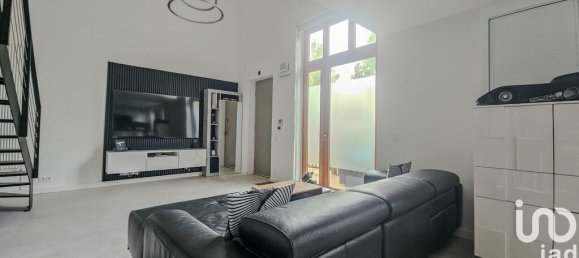Dúplex de 2 dormitorios en Centre-Val de Loire, France No. 326922 4