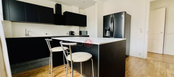 1 bedroom Apartment in Villemomble, France No. 299655 2