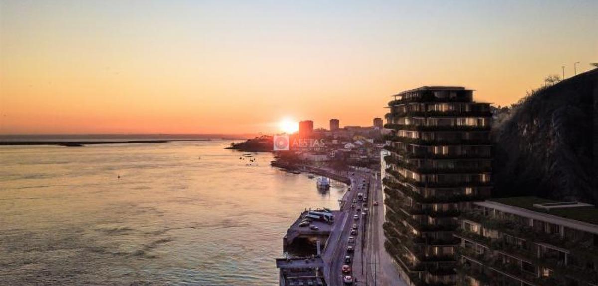  مكتب في Porto, Portugal 998متر مربع رقم 8418