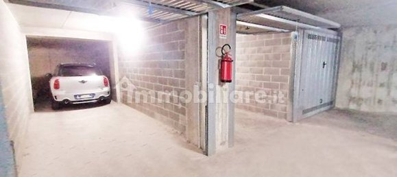 27m² Garage in Bergamo, Italy No. 348612 8