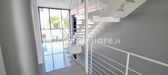 27m² Garage in Bergamo, Italy No. 348612 5