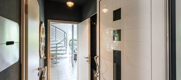 Casa de 5 habitaciónes en Herford, Germany No. 270250 27