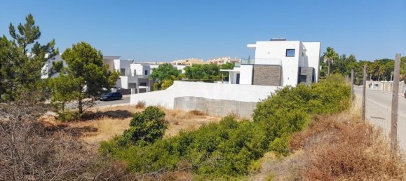 Grundstück in Quarteira, Portugal 668m², Nr. 135184 5