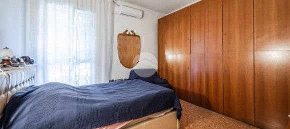 4 bedrooms Apartment in Zola Predosa, Italy No. 377880 39