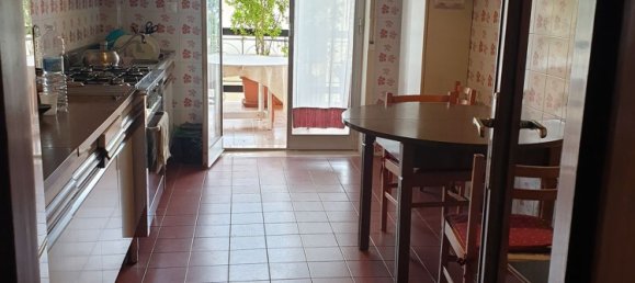 5-salle Appartement à Messina, Italy No. 69822 11