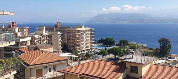 5-salle Appartement à Messina, Italy No. 69822 5