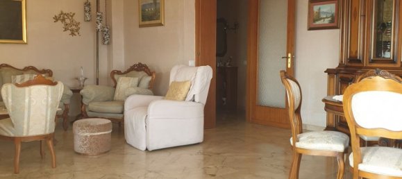 5-salle Appartement à Messina, Italy No. 69822 10