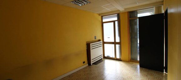 50m² Office in Pieve di Cadore, Italy No. 67504 3
