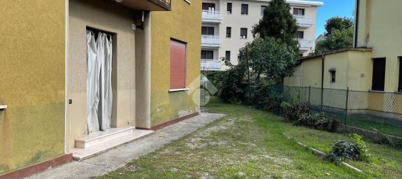 3 rooms Apartment in Venice, Italy No. 234048 10