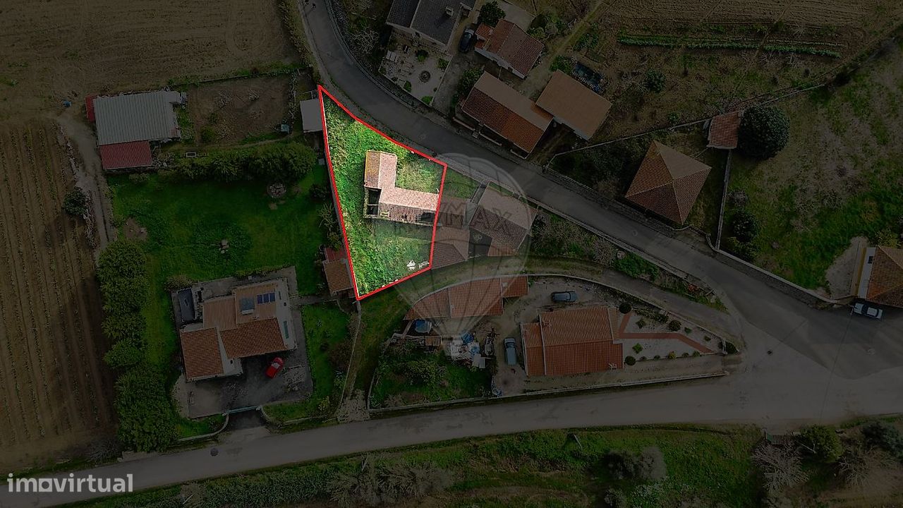 2 bedrooms House in Vila Verde dos Francos, Portugal No. 56370