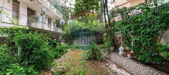 3 bedrooms Apartment in Rome, Italy No. 310969 24