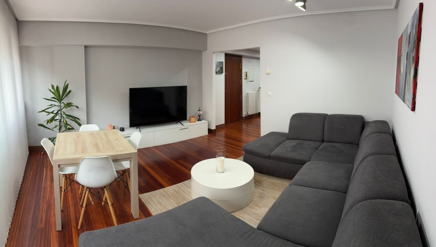 3 bedrooms Apartment in Basque Autonomous Community, Spain No. 192298