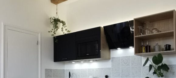 Studio in Nantes, France No. 98934 4