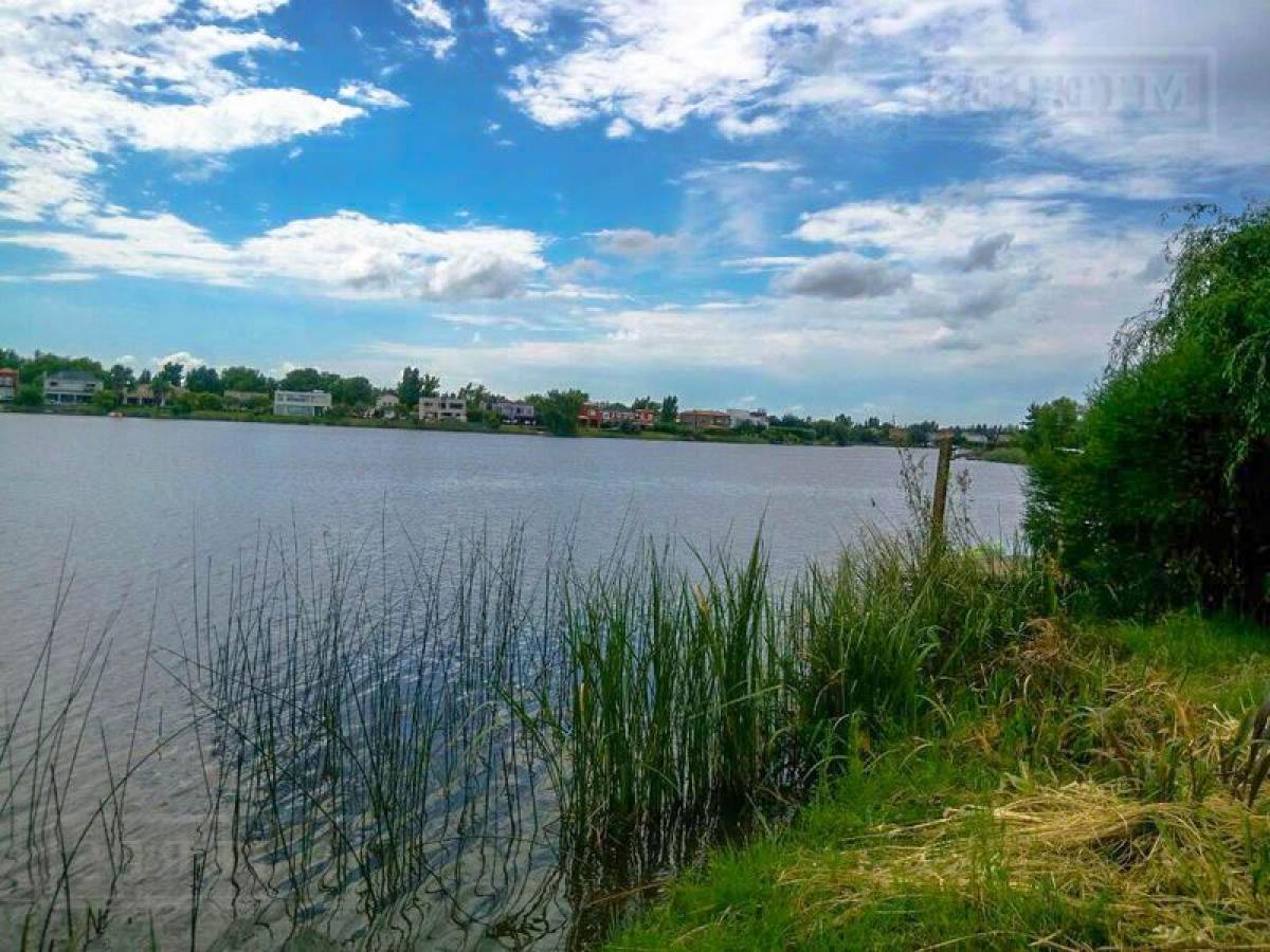  Land in Tigre, Argentina No. 116480