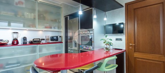 4 Schlafzimmer Villa in Volvera, Italy, Nr. 27464 10