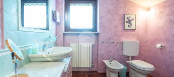 4 Schlafzimmer Villa in Volvera, Italy, Nr. 27464 26