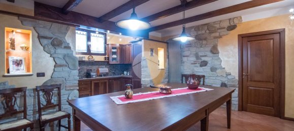 4 Schlafzimmer Villa in Volvera, Italy, Nr. 27464 37