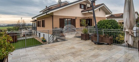 4 Schlafzimmer Villa in Volvera, Italy, Nr. 27464 45