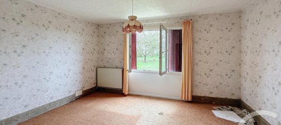 Дом с 3 спальнями в Руйи-Сен-Лу, Франция № 49335 2