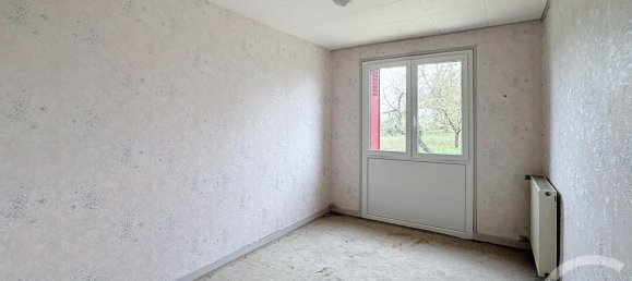 Дом с 3 спальнями в Руйи-Сен-Лу, Франция № 49335 4