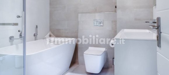 5 rooms Commercial property in Chieti, Italy No. 209079 69