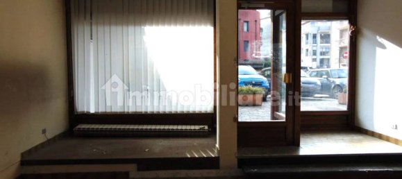 3 rooms Commercial property in Luino, Italy No. 346660 14