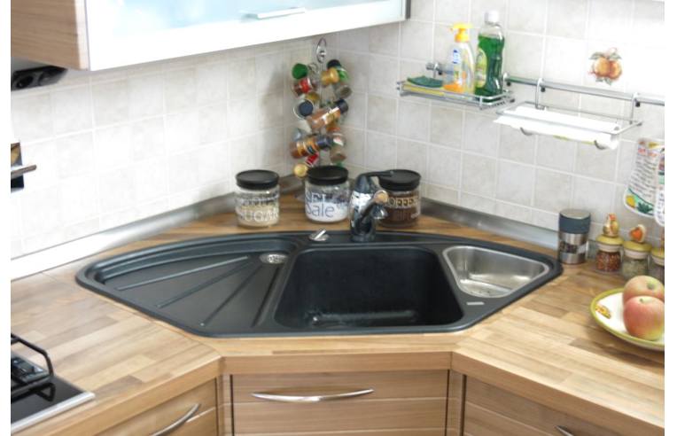 2 bedrooms Apartment in Rome, Italy No. 253139