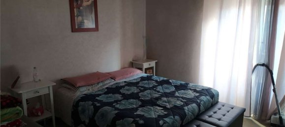 3 rooms Apartment in Ponte San Pietro, Italy No. 6714 8