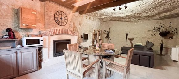 Casa de 2 dormitorios en Montresor, France No. 228157 2