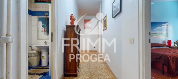 3 bedrooms Apartment in Rome, Italy No. 360076 13