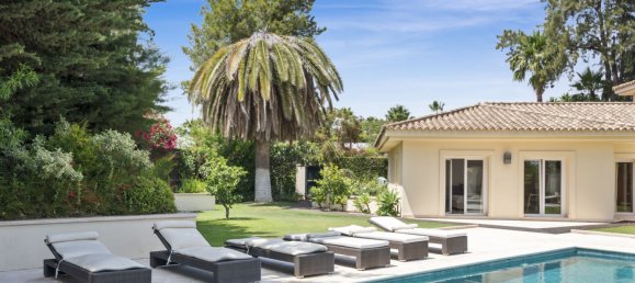 Villa de 7 dormitorios en Cádiz, Spain No. 145756 16