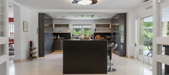 Villa de 7 dormitorios en Cádiz, Spain No. 145756 23