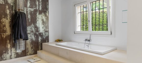 Villa de 7 dormitorios en Cádiz, Spain No. 145756 35