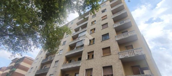 2 bedrooms Apartment in Turin, Italy No. 304249 21
