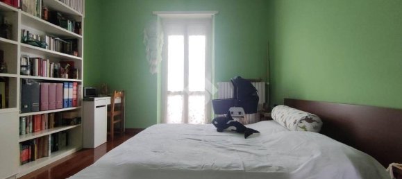 2 bedrooms Apartment in Turin, Italy No. 304249 5