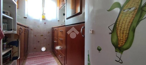 2 bedrooms Apartment in Turin, Italy No. 304249 3